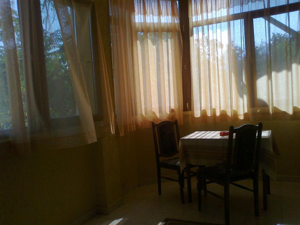 Rade 2 Hotel
